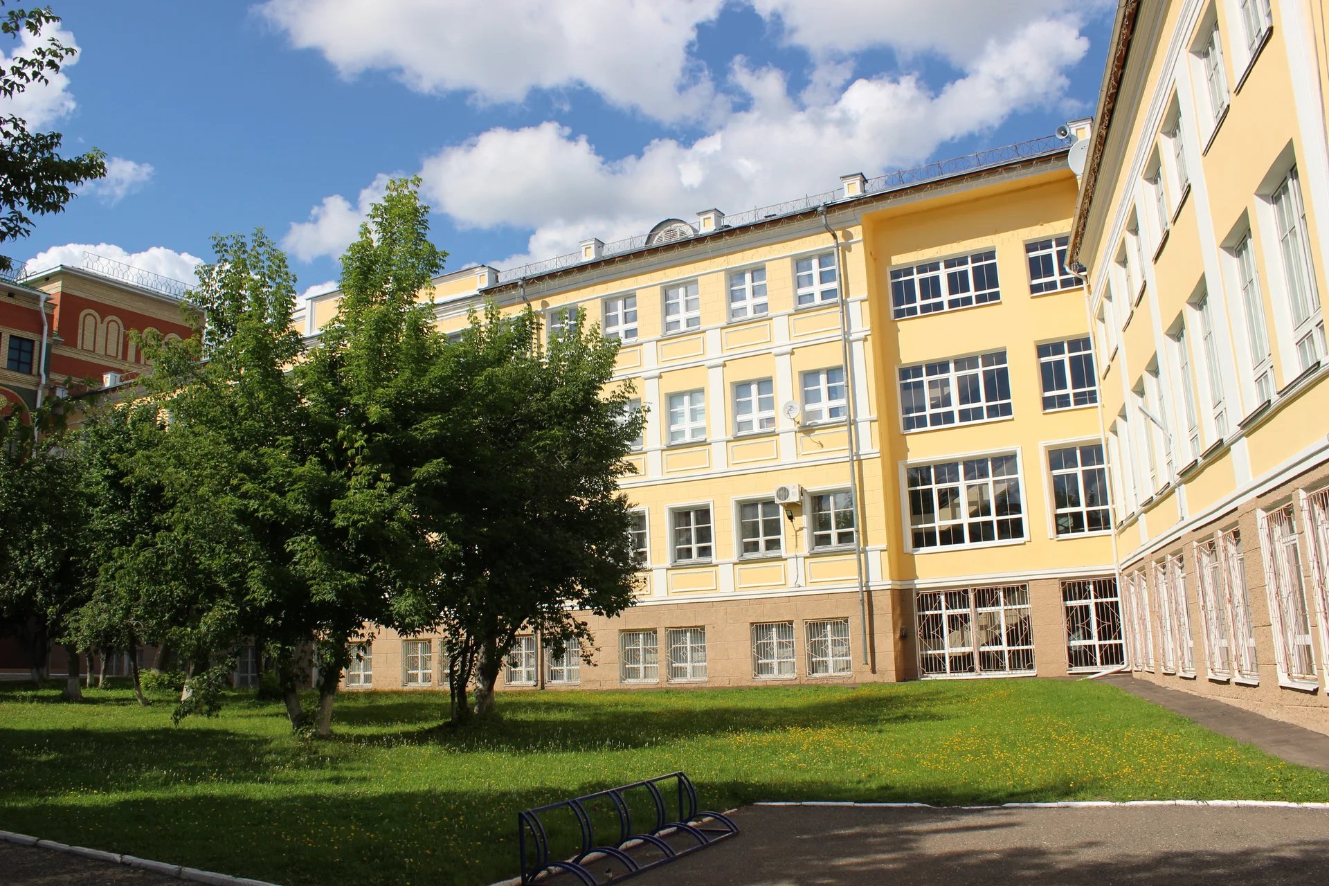 Mari State University